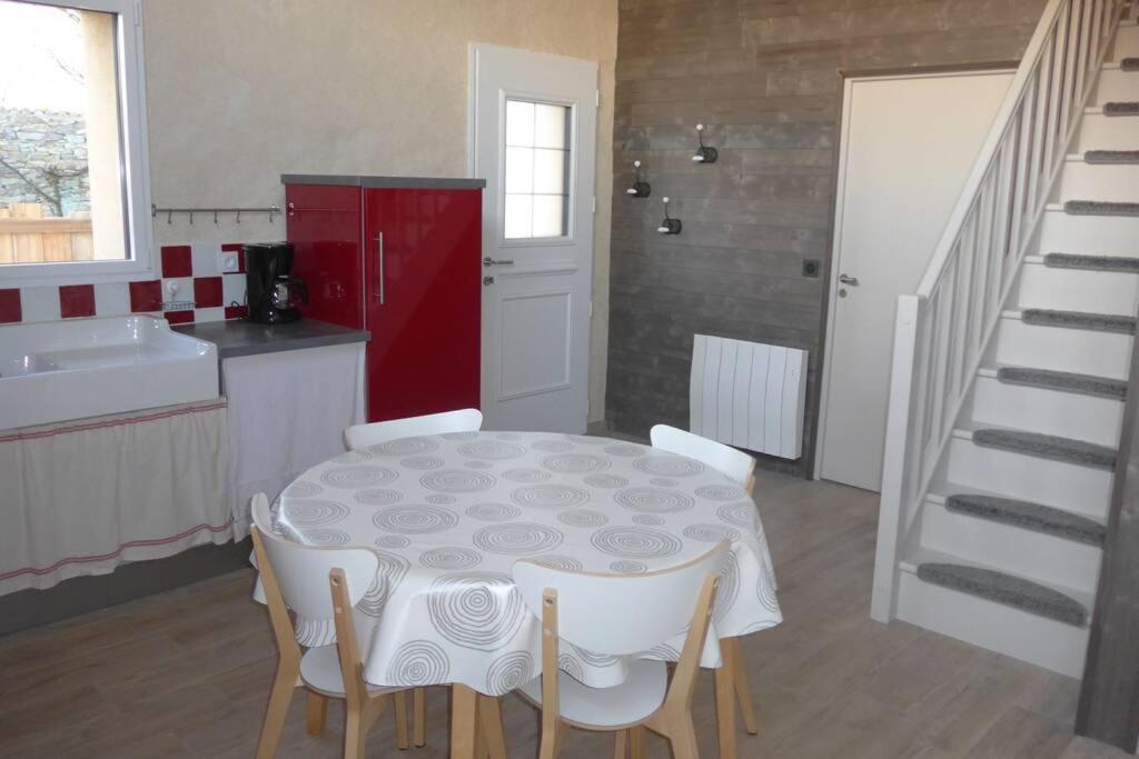 Gite Rural 3 Etoiles, 4 Pers Puy Du Fou Vendee ,Montaigu Clisson La Boissiere-de-Montaigu Exteriör bild